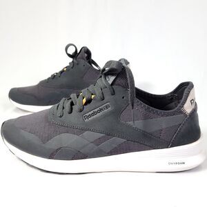 Reeboks DMX foam Sneakers Womens Size 11 Slip on